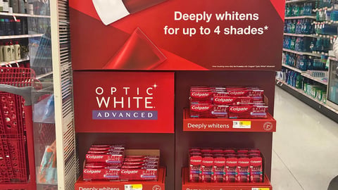 Colgate Optic White Advanced Target Endcap
